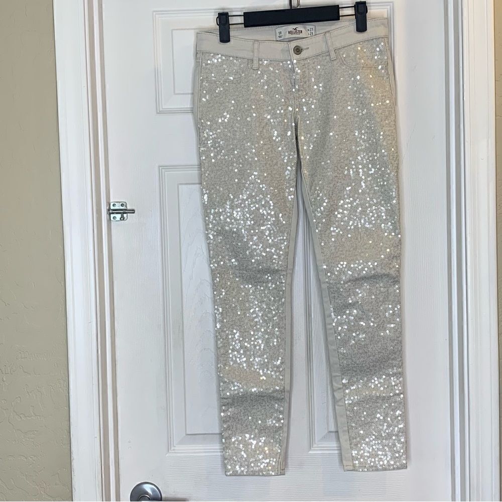 Hollister Limited Edition Ivory Sequin Cropped Jeans Size 5